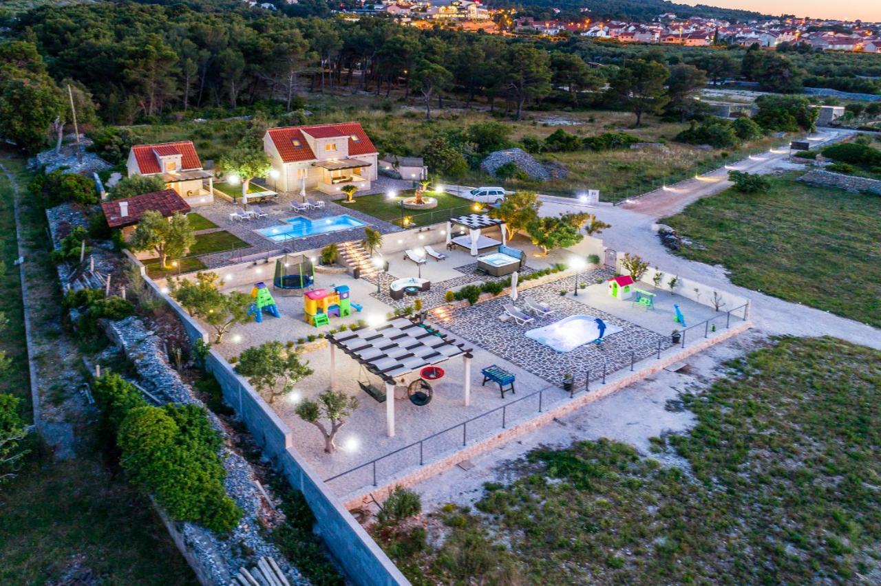 Villa Mis Supetar Eksteriør bilde